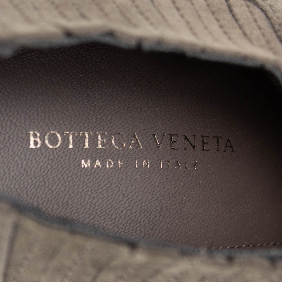 Suede Laced Platform Pumps  - Gray