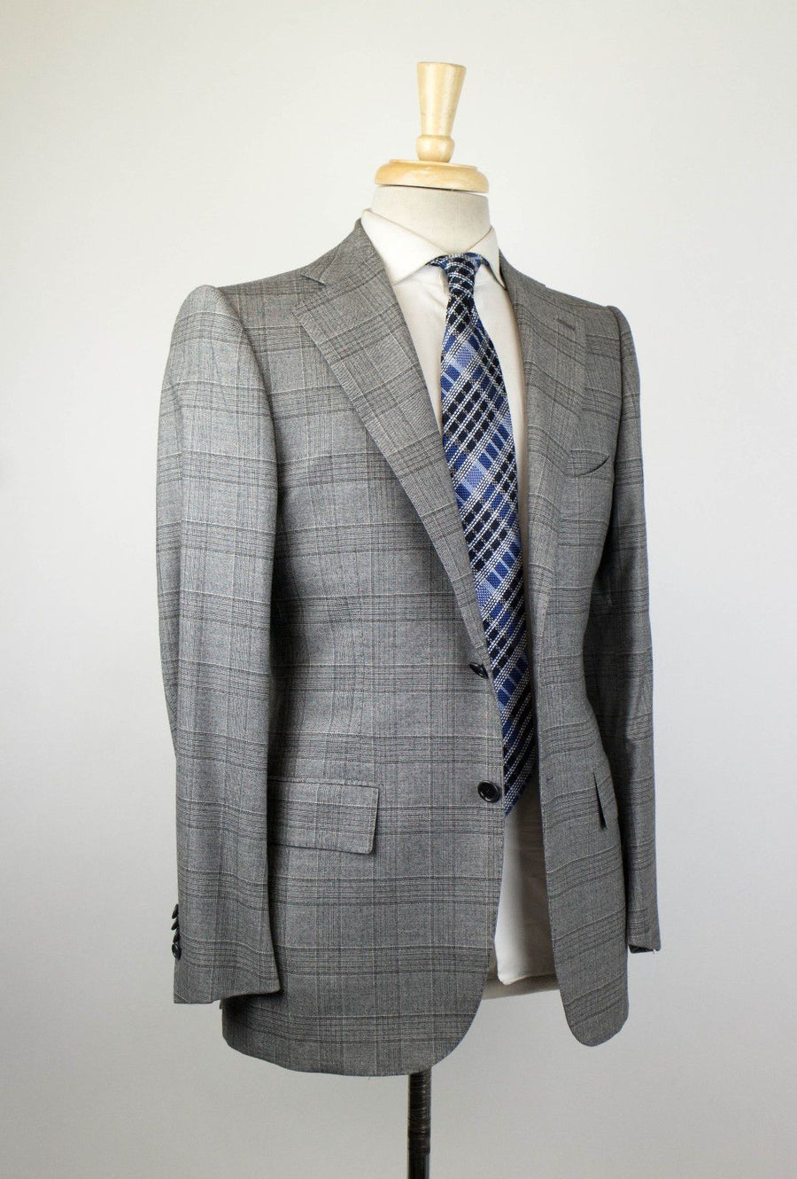 Drop 7 Plaid Wool 2 Button Suit - Light Gray