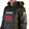 Geographical Norway - Barman_man_kaki