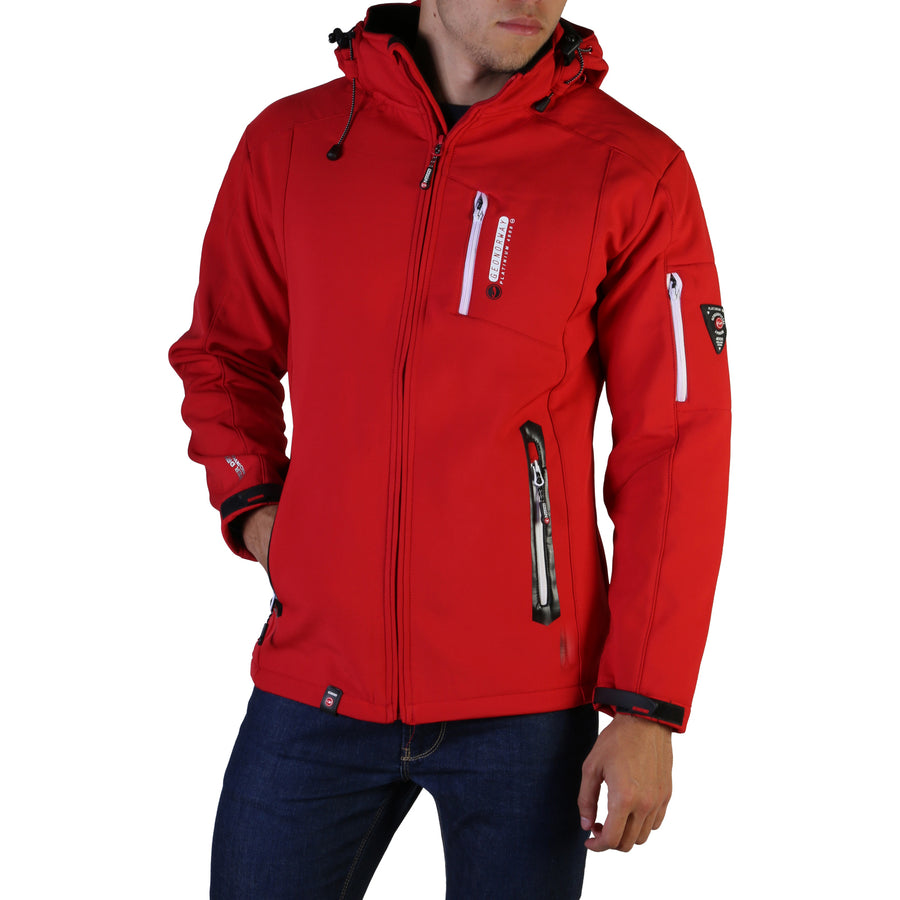 Geographical Norway - Tichri_man_red