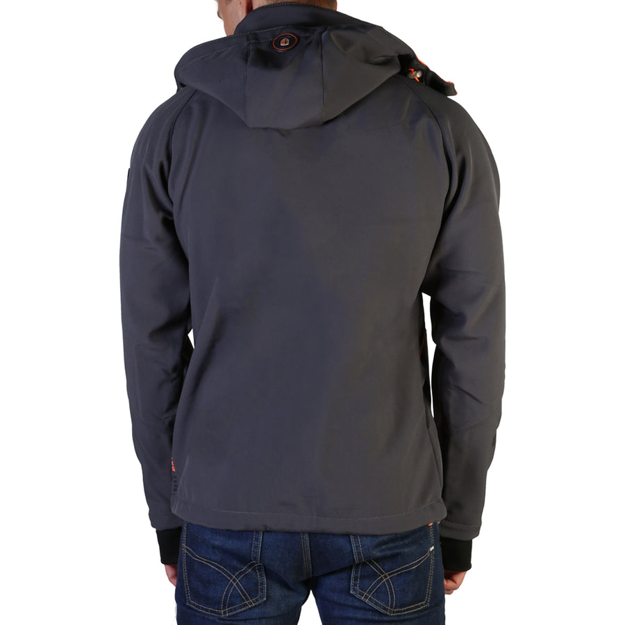 Geographical Norway - Tranco_man_dgrey-orange