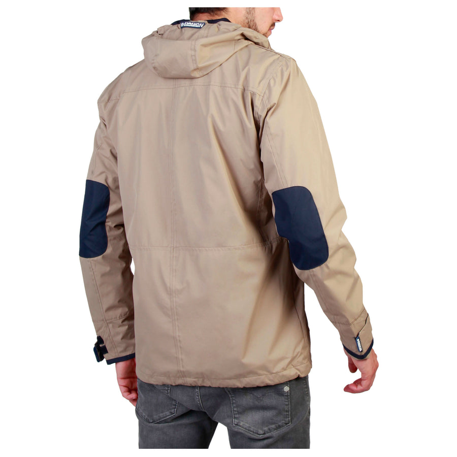Geographical Norway - Clement_man_beige