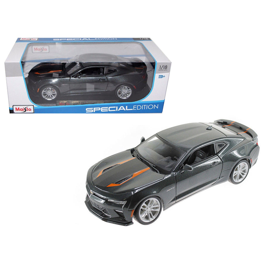 2017 Chevrolet Camaro Ss Fifty 50th Anniversary Metallic Grey 1/18 Diecast Model Car By Maisto 31385gry