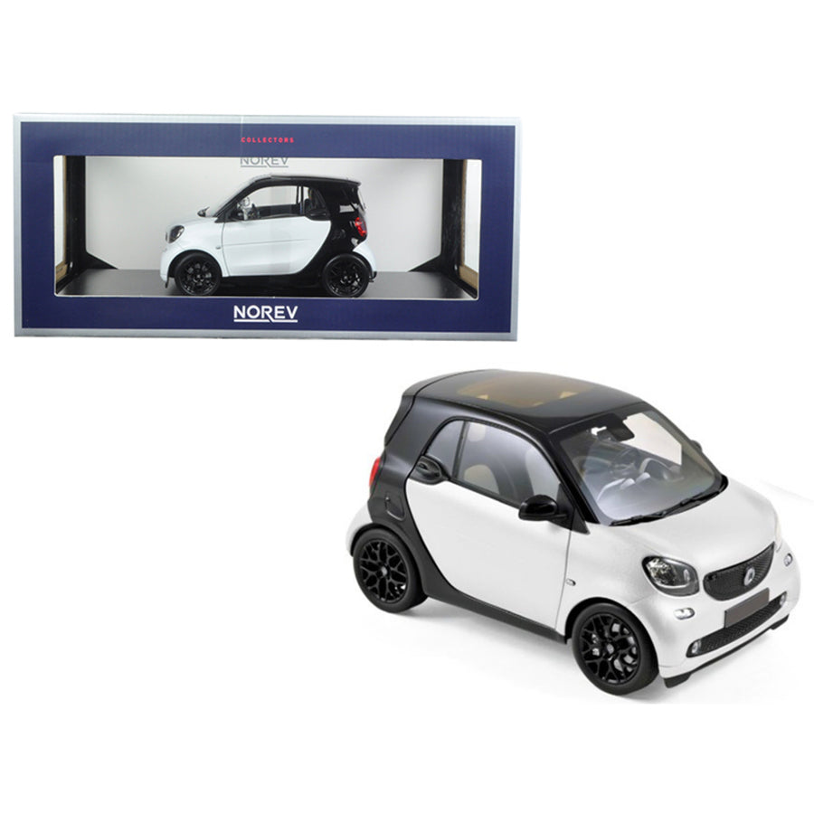 2015 Smart For Two Black And White 1/18 Diecast Model Car By Norev 183430