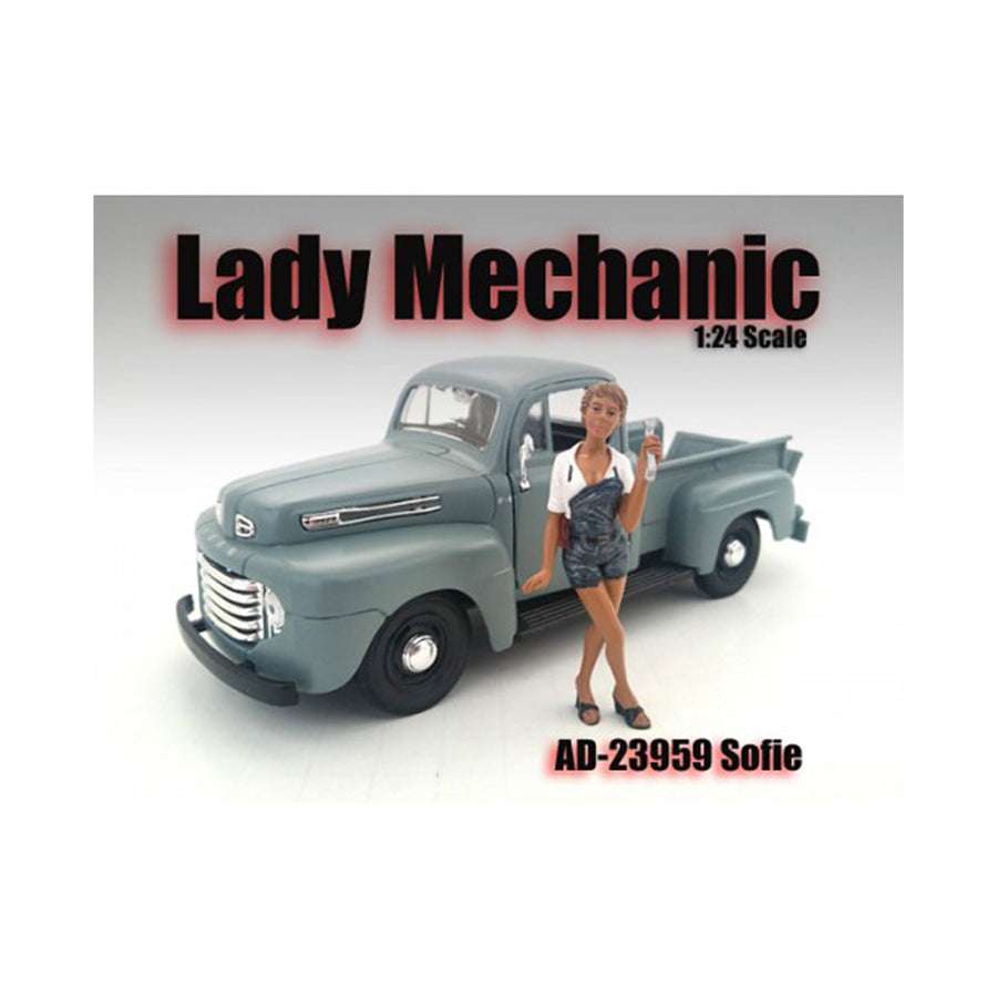 Lady Mechanic Sofie Figure For 1:24 Scale Models By American Diorama 23959