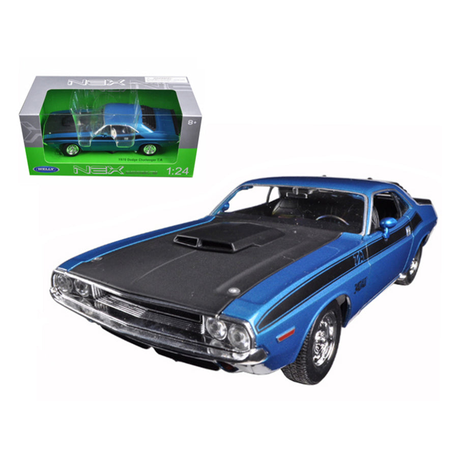 1970 Dodge Challenger T/a Blue With Black Hood 1/24-1/27 Diecast Model Car By Welly 24029bl