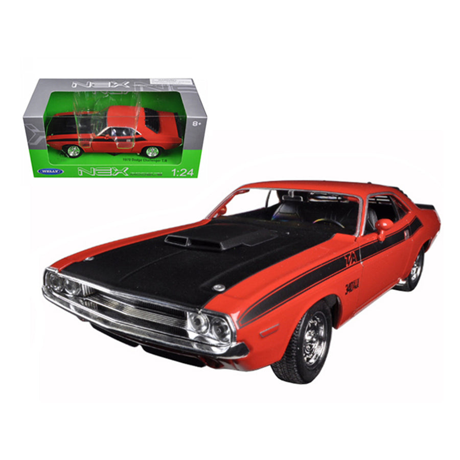 1970 Dodge Challenger T/a Orange With Black Hood 1/24-1/27 Diecast Model Car By Welly 24029or