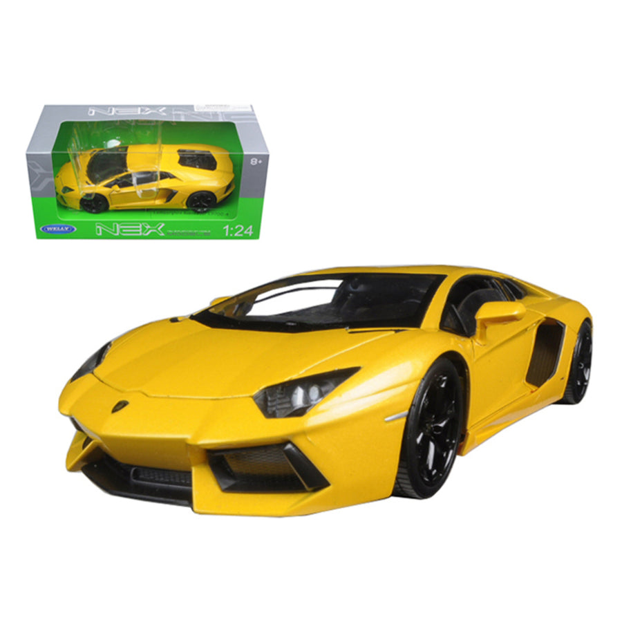 Lamborghini Aventador Lp700-4 Yellow 1/24 Diecast Model Car By Welly 24033y
