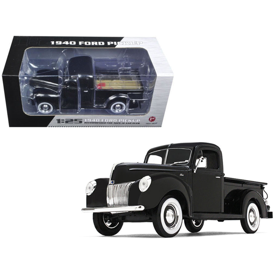 1940 Ford Pickup Truck Black 1/25 Diecast Model Car By First Gear 49-0393