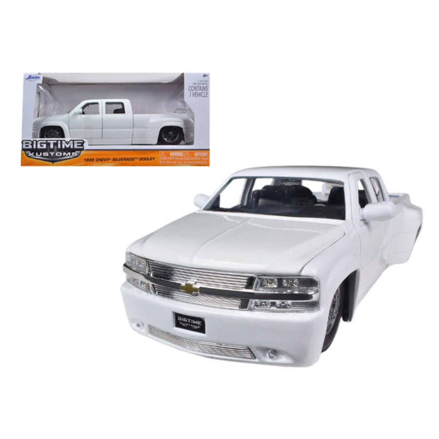 1999 Chevrolet Silverado Dooley White 1/24 Diecast Model Car By Jada 90145w