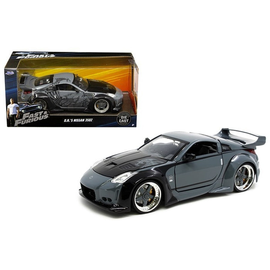 D.k.s Nissan 350z Black Fast & Furious Movie 1/24 Diecast Model Car By Jada 97172