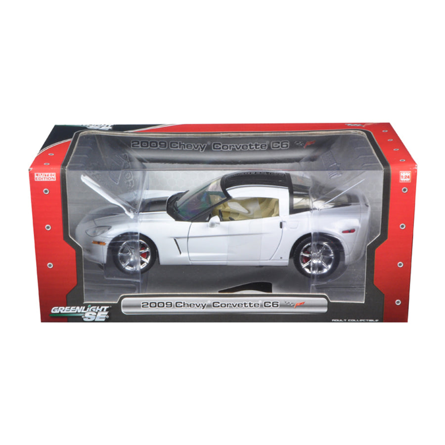 2009 Chevrolet Corvette C6 1/24 Coupe White Diecast Car Model By Greenlight 18210