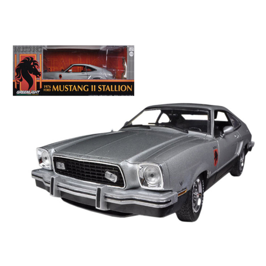 1976 Ford Mustang Ii Stallion Silver / Black 1/18 Diecast Car Model By Greenlight 12890