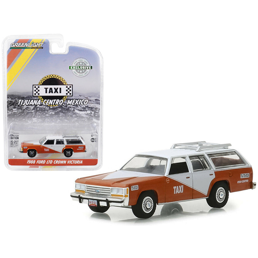 1988 Ford Ltd Crown Victoria Wagon With Roof Rack Tijuana Centro, Mexico Taxi Brown And White Hobby Exclusive 1/64 Diecast Model Car By Greenlight 30026