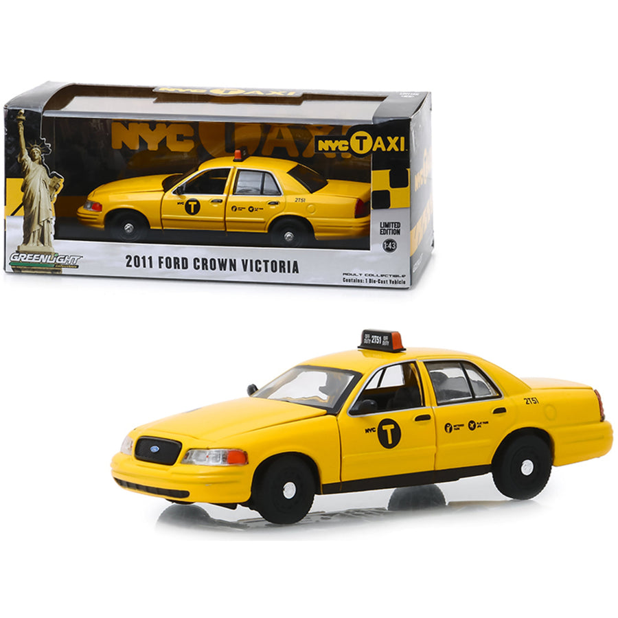 2011 Ford Crown Victoria Nyc Taxi (new York City) Yellow 1/43 Diecast Model Car By Greenlight 86164