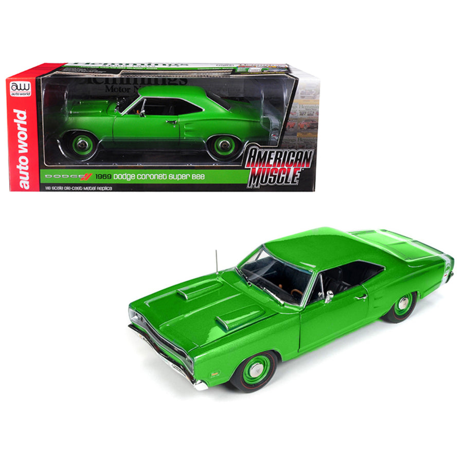 1969 Dodge Coronet Super Bee Green Hemmings Muscle Machines Magazine Limited Edition To 1002 Pieces Worldwide 1/18 Diecast Model Car By Autoworld Amm1136