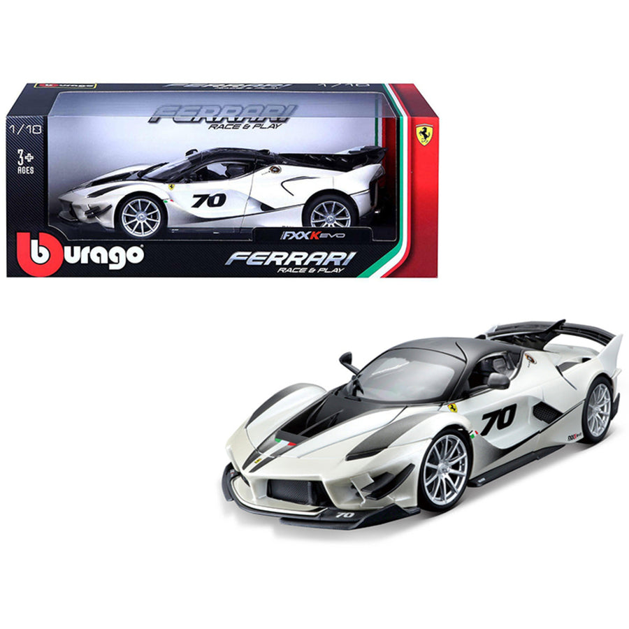 Ferrari Fxx-k Evo #70 White 1/18 Diecast Model Car By Bburago 16012w