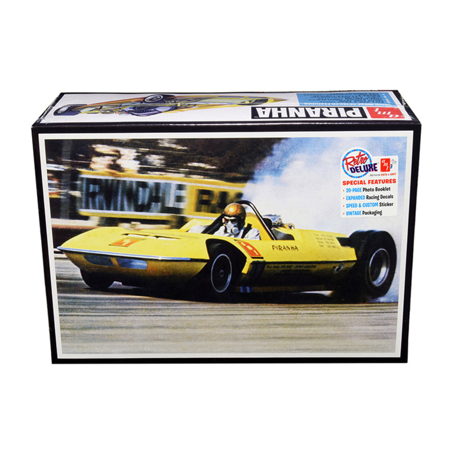 Skill 2 Model Kit Piranha Rear Engine Funny Car Dragster 1/25 Scale Model By Amt Amt1122