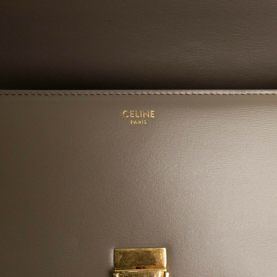 Shiny Calfskin Leather Medium Triomphe Cross Body Bag - Pebble