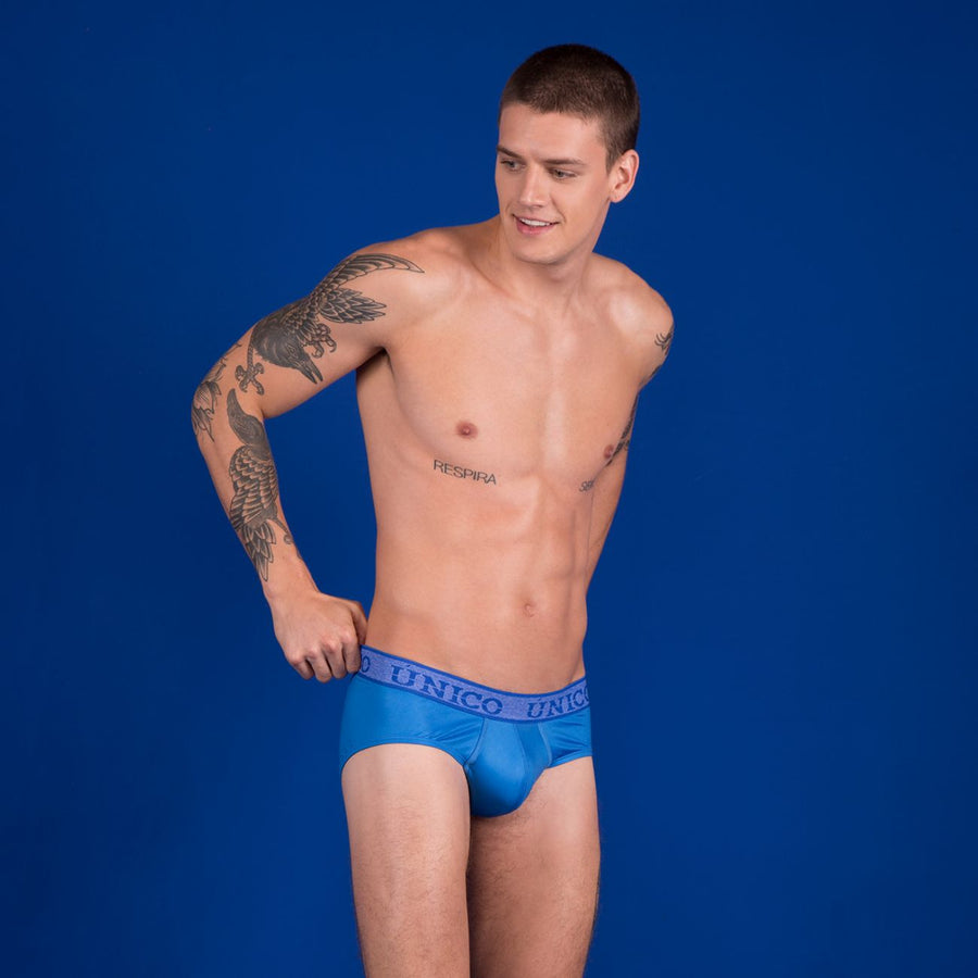 Briefs COLORS