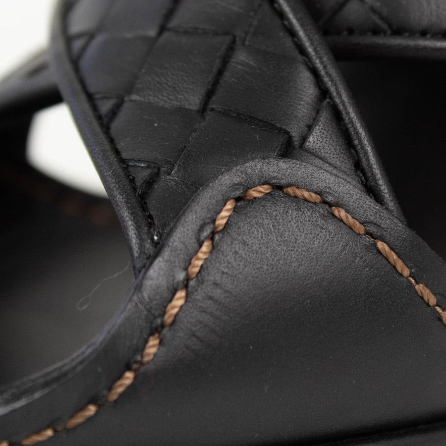 Intrecciato Leather Leather Platform Pumps - Black