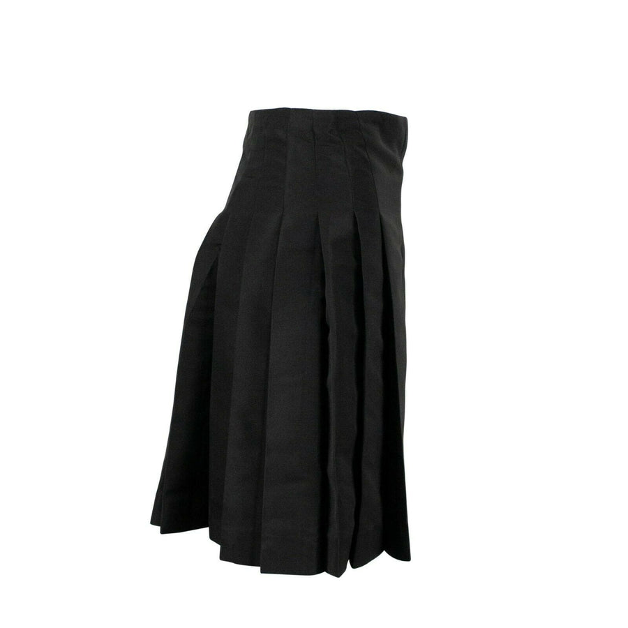 Satin Thick Pleated Flare Shorts - Black