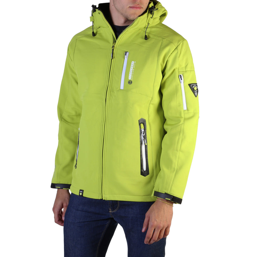 Geographical Norway - Tichri_man_kiwi