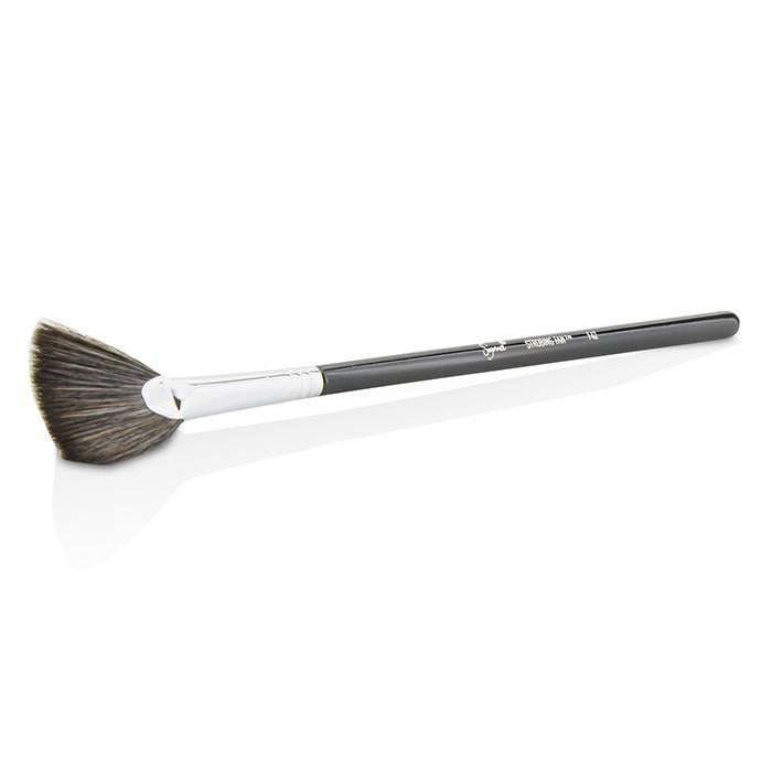 F42 Strobing Fan Brush - -