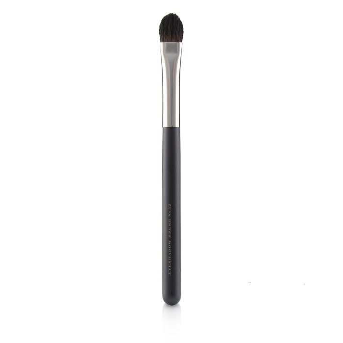 Medium Eyeshadow Brush No. 12 - -
