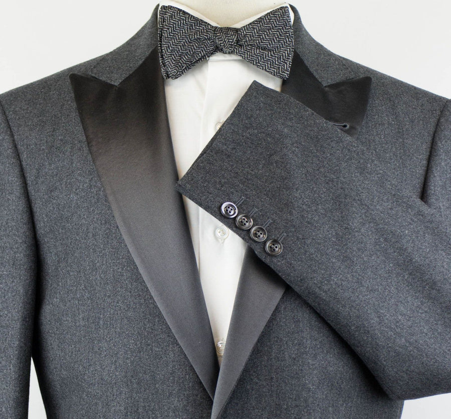 Wool Satin Peak Lapels Tuxedo - Gray