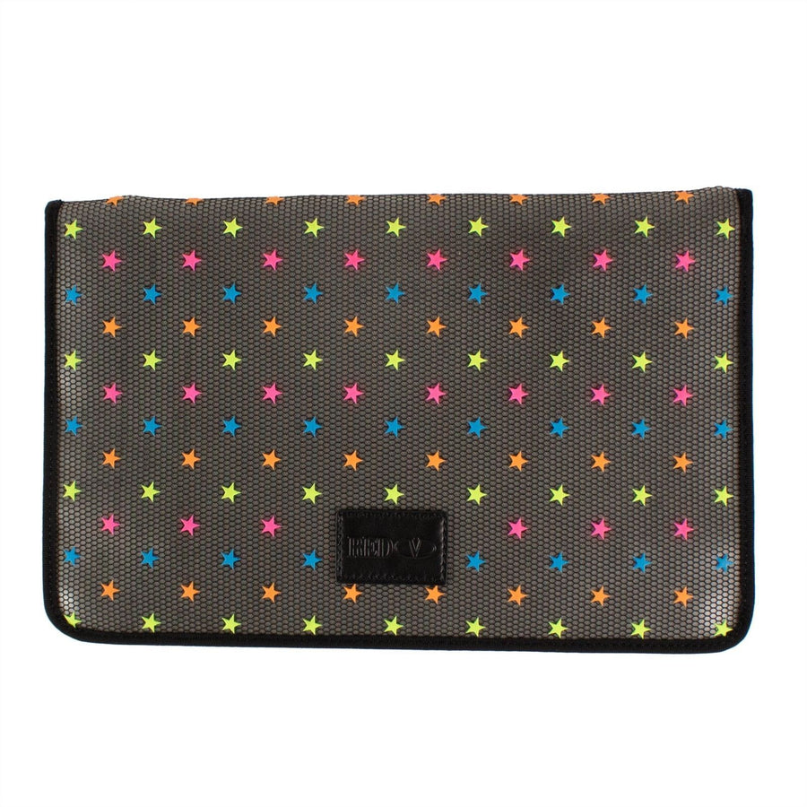 Envelope Opaque Mesh Star Clutch - Gray / Multi