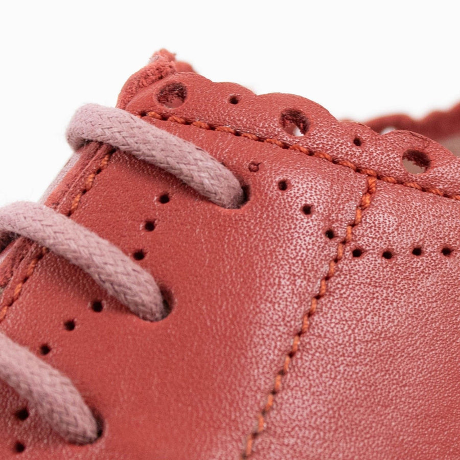 Leather Scalloped Edges Oxford Shoes - Coral