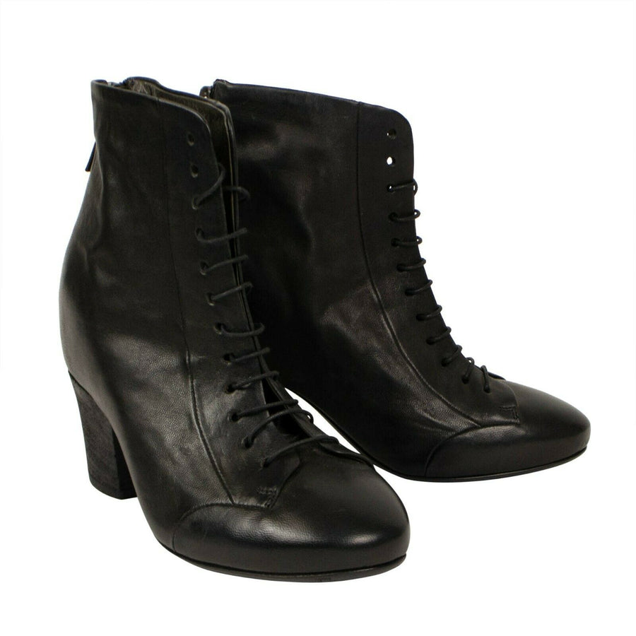 Scavata Leather Lace Up Ankle Boots - Black