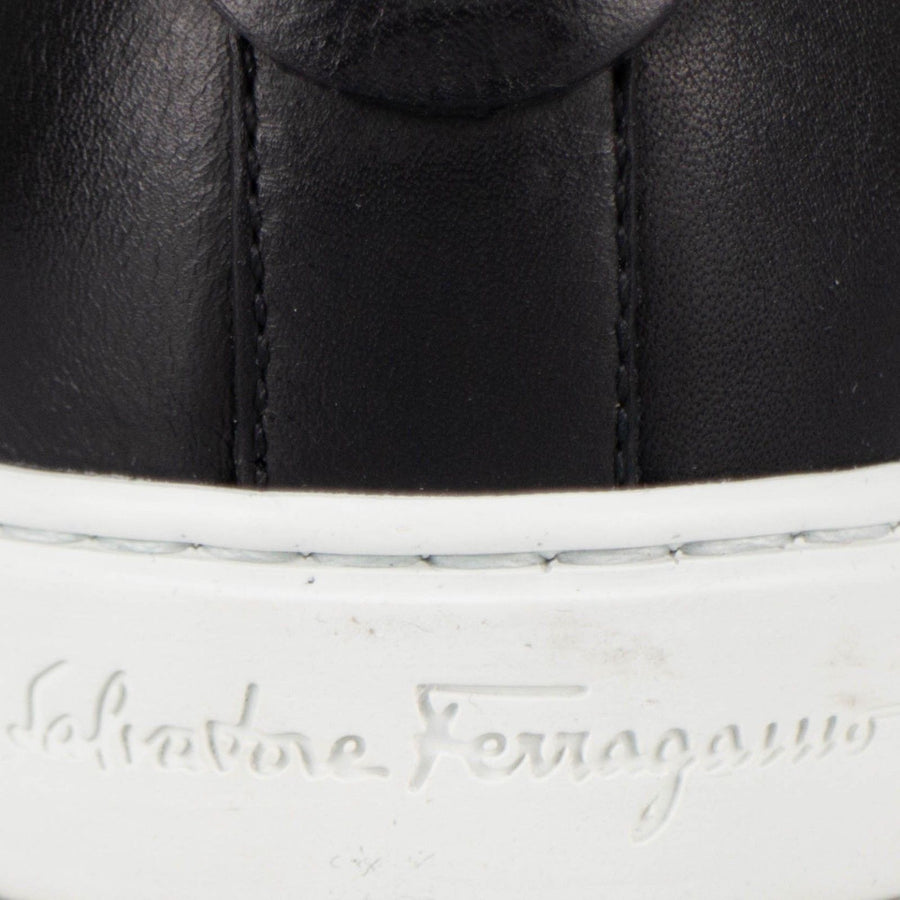 Vulcano Leather Sneakers - Black