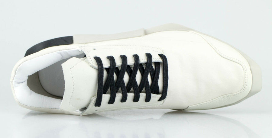 Level Runner Low Sneaker - White