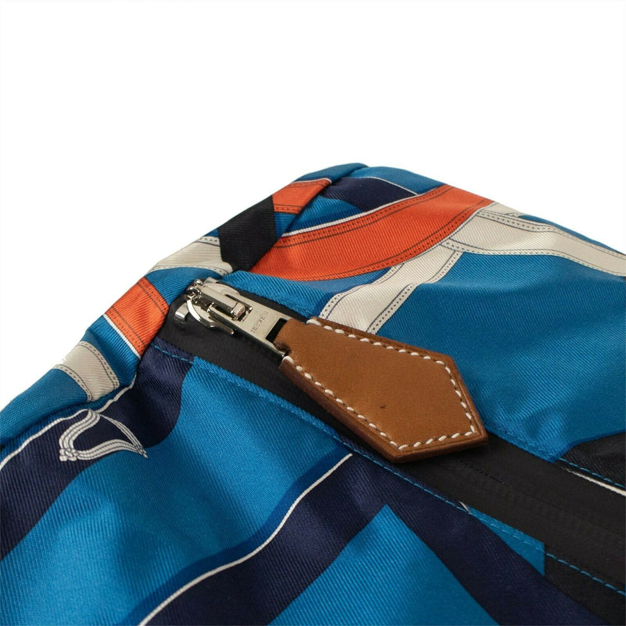 Cavalcadour Airsilk Duffel 50 Travel Bag - Orange / Blue